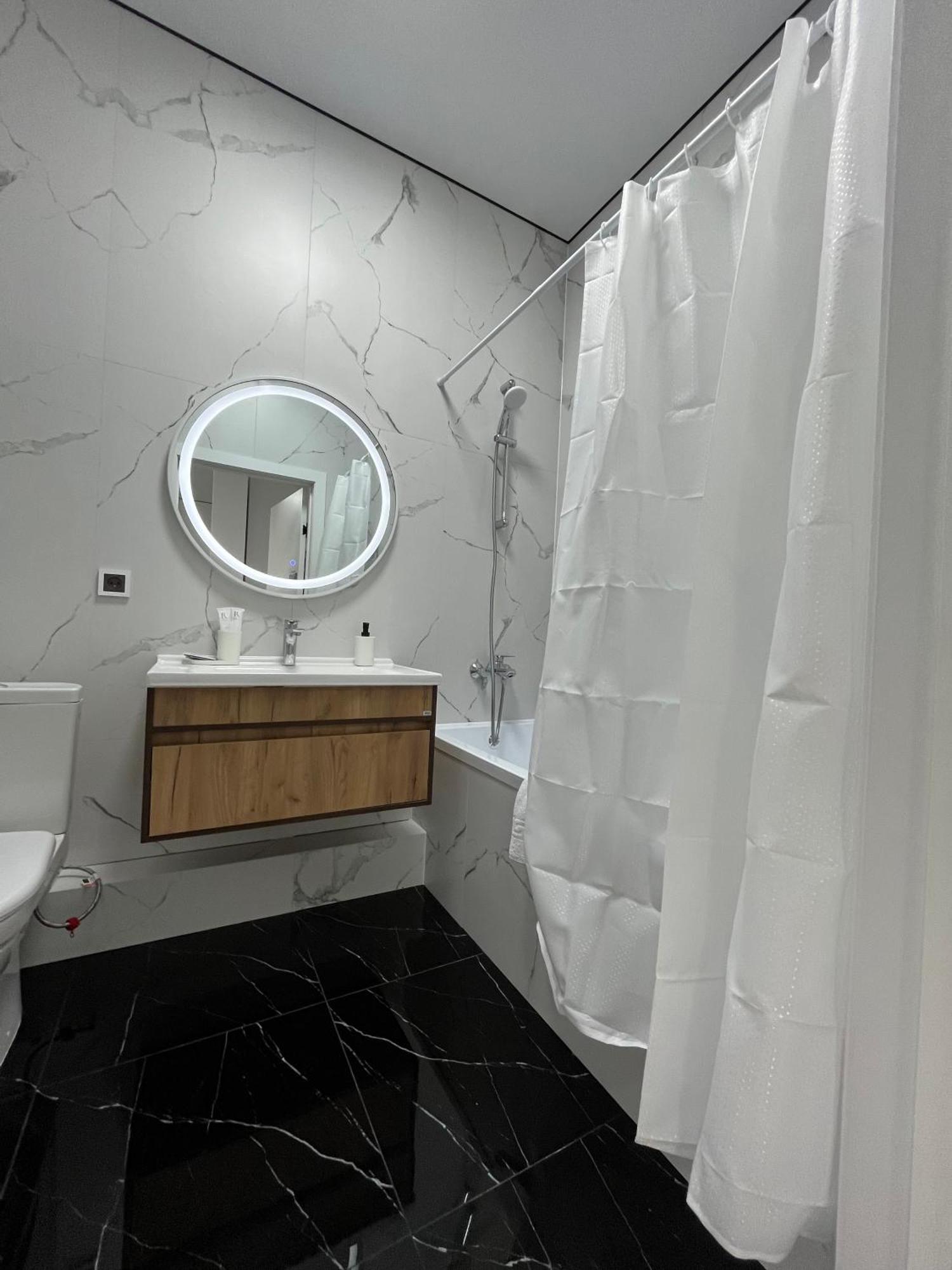 Raisson Aparthotel G32 Хан Шатыр Astana Buitenkant foto