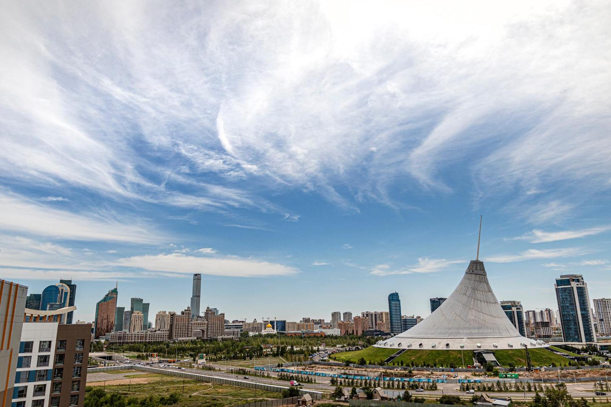 Raisson Aparthotel G32 Хан Шатыр Astana Buitenkant foto